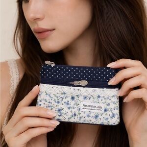 Blue Vintage Floral Women's Small Accessory Bag NWT